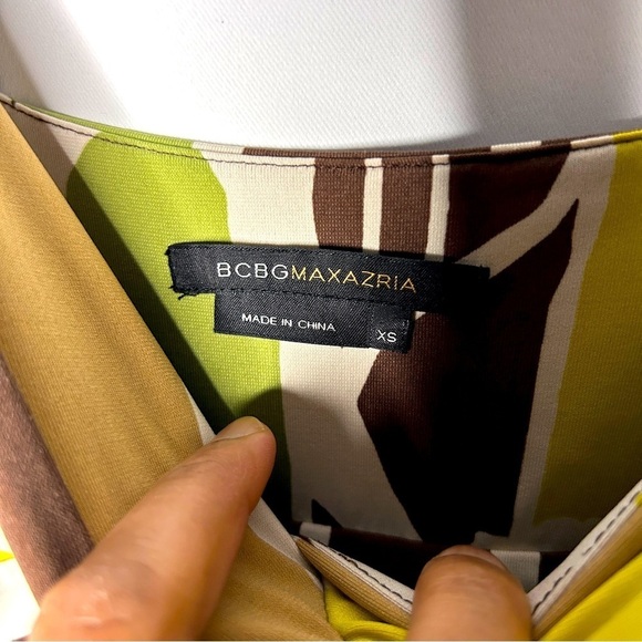 BCBGMaxAzria Women's Brown Green Beige Print Ruffled Sleeveless Dress Size XS - Picture 6 of 8